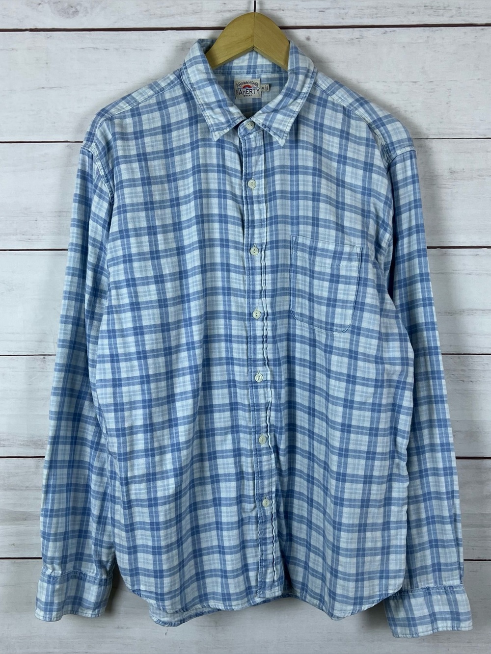 Faherty Shirt Mens XL Blue Plaid Natural Indigo Dyed Button Up Collared